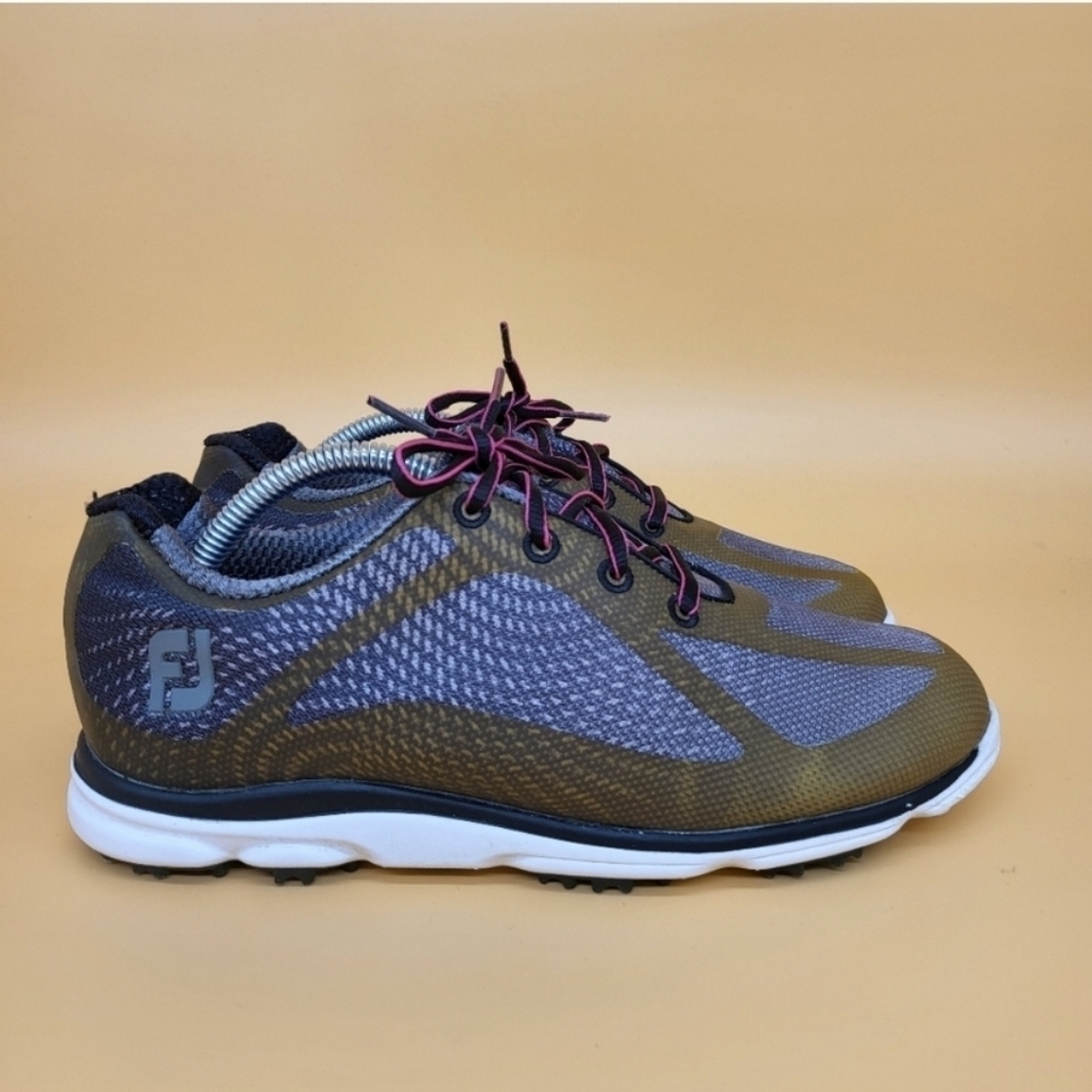 Footjoy Golf EMPOWER Spikeless Women's Shoes Size 6.5